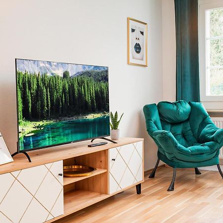 Smart Home - Wuppertal - Perfect For 6 Guests - Central - Netflix - Schwebebahn - Free Parking Zone Экстерьер фото
