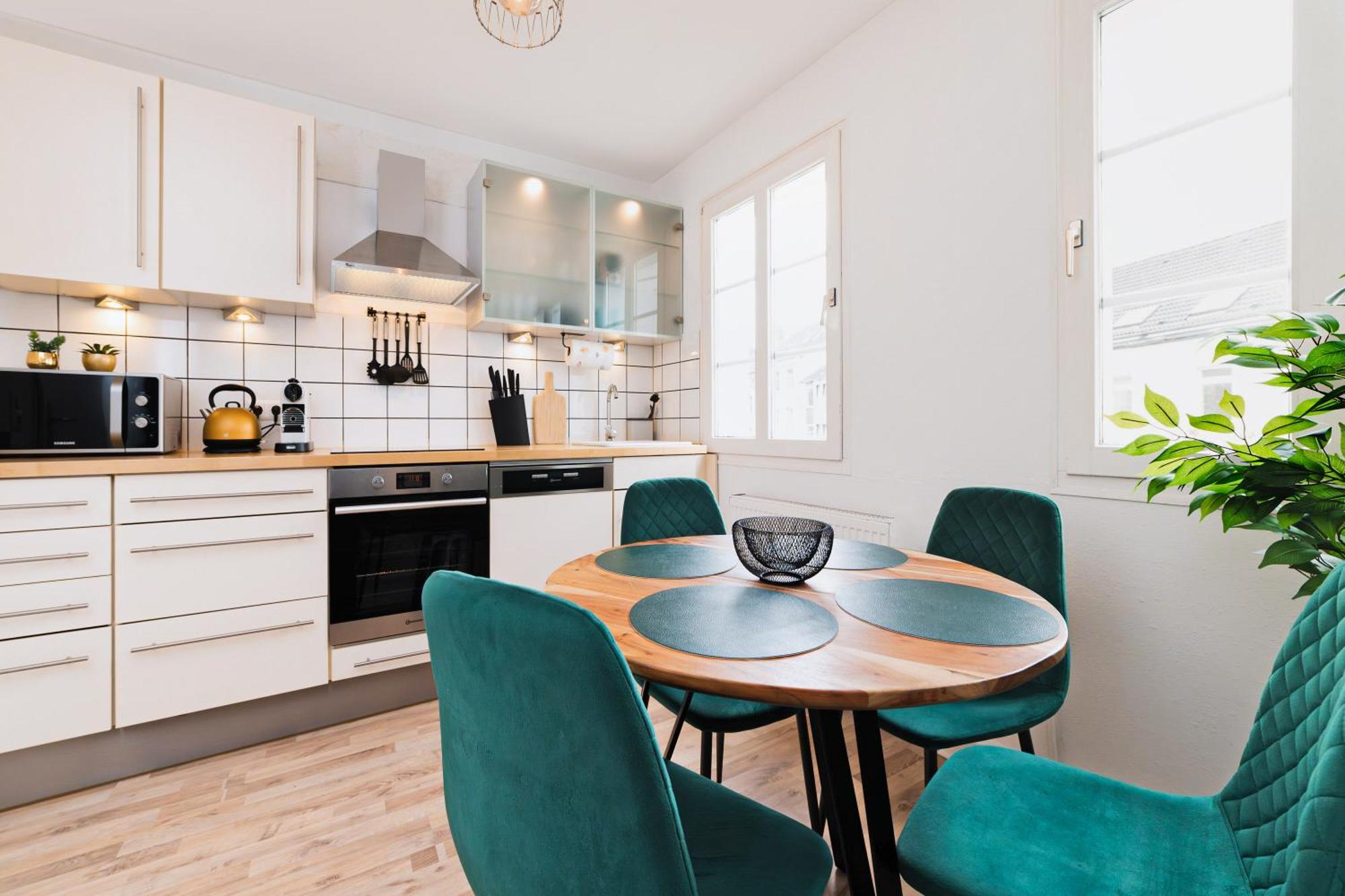 Smart Home - Wuppertal - Perfect For 6 Guests - Central - Netflix - Schwebebahn - Free Parking Zone Экстерьер фото
