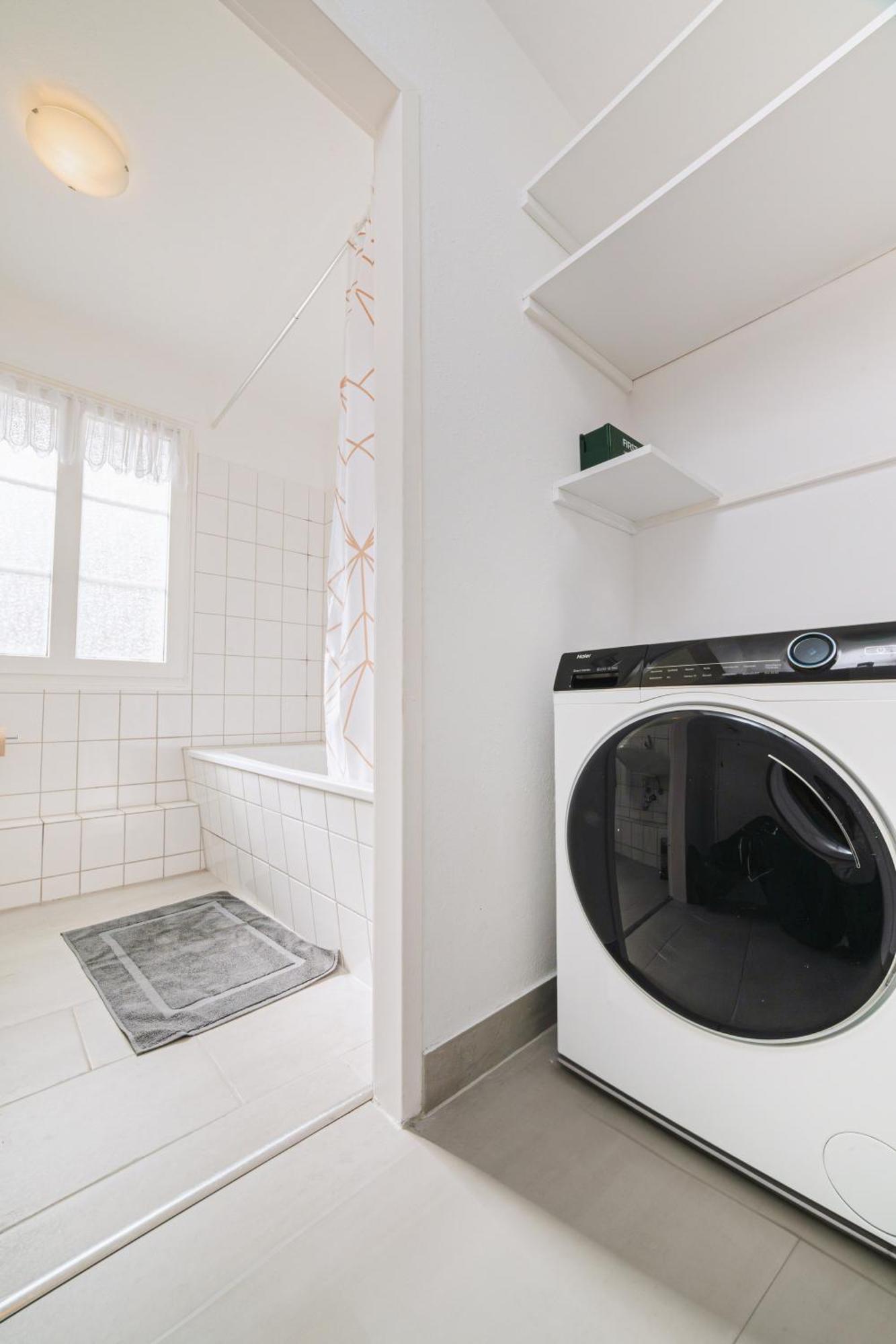 Smart Home - Wuppertal - Perfect For 6 Guests - Central - Netflix - Schwebebahn - Free Parking Zone Экстерьер фото